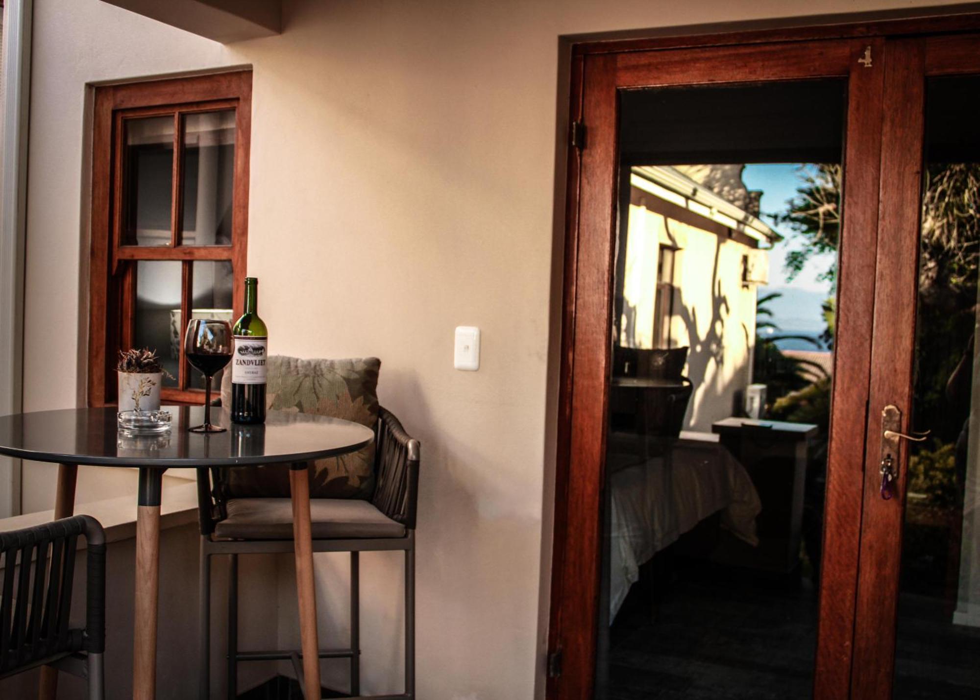 C-Vu-Cottage Cosy And Warm Private Apartment Мозел Бей Екстериор снимка